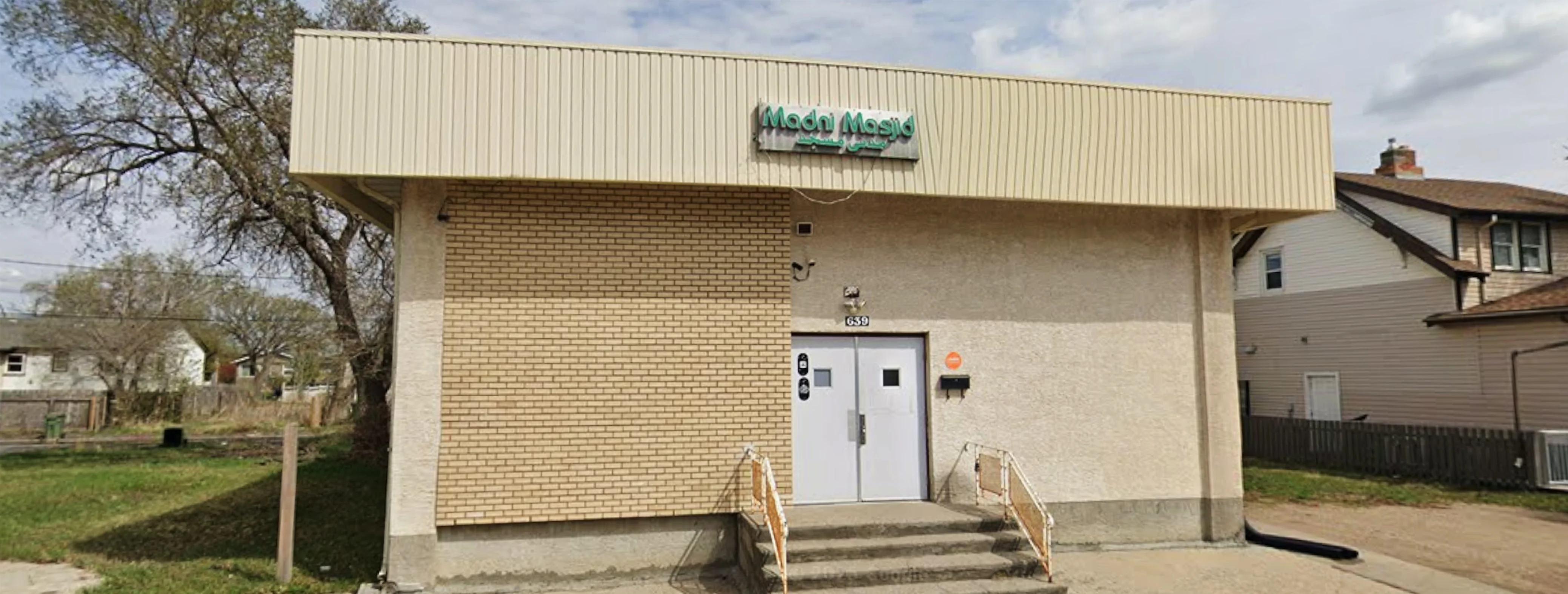 Exterior view of Madni Islamic Center & Mosque Regina building